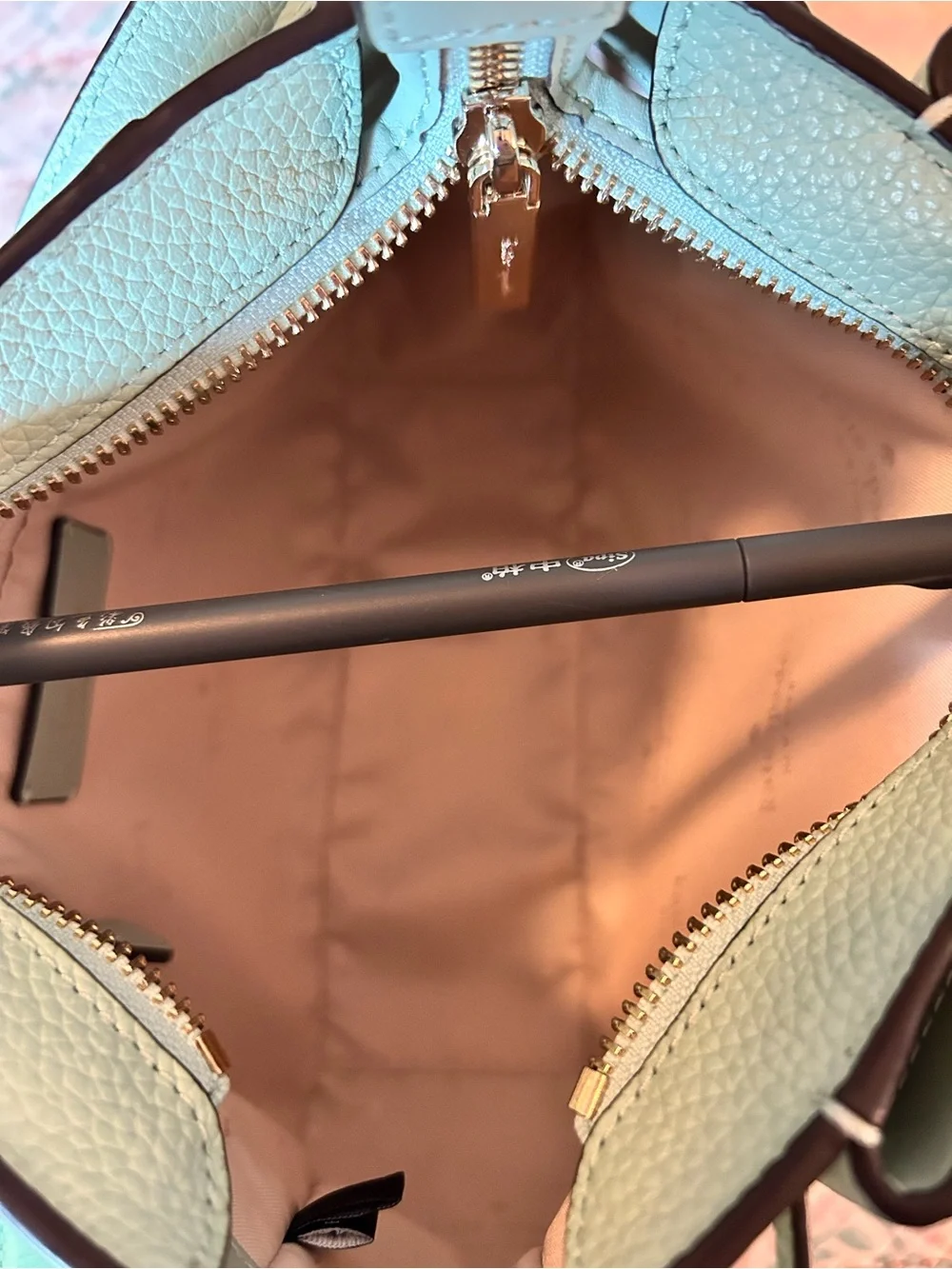 Kate Spade Dumpling Pebbled Leather Light Mint Green Crossbody Bag Purse EUC - Picture 9 of 14